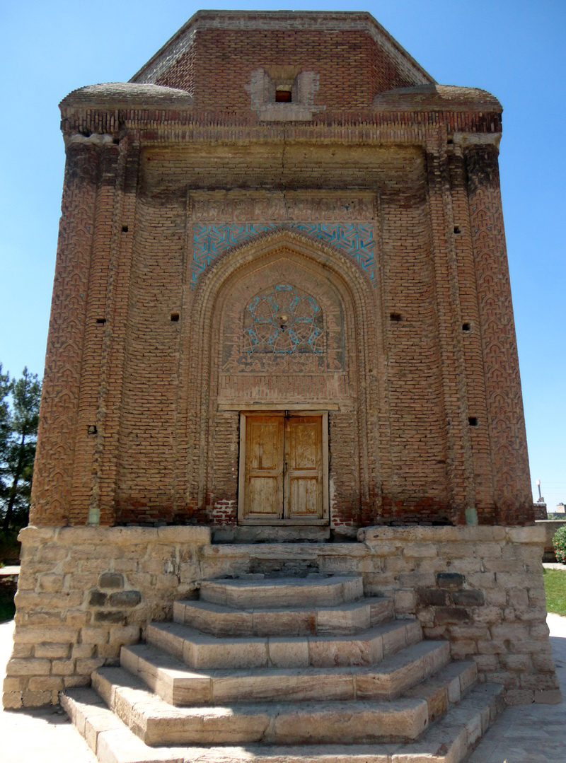 گنبد سرخ مراغه