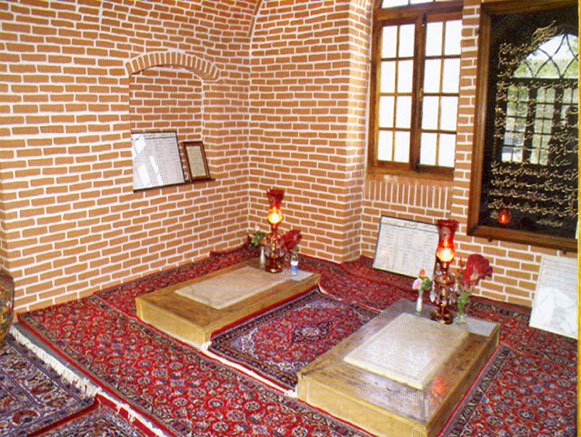 مقبره شیخ محمود شبستری