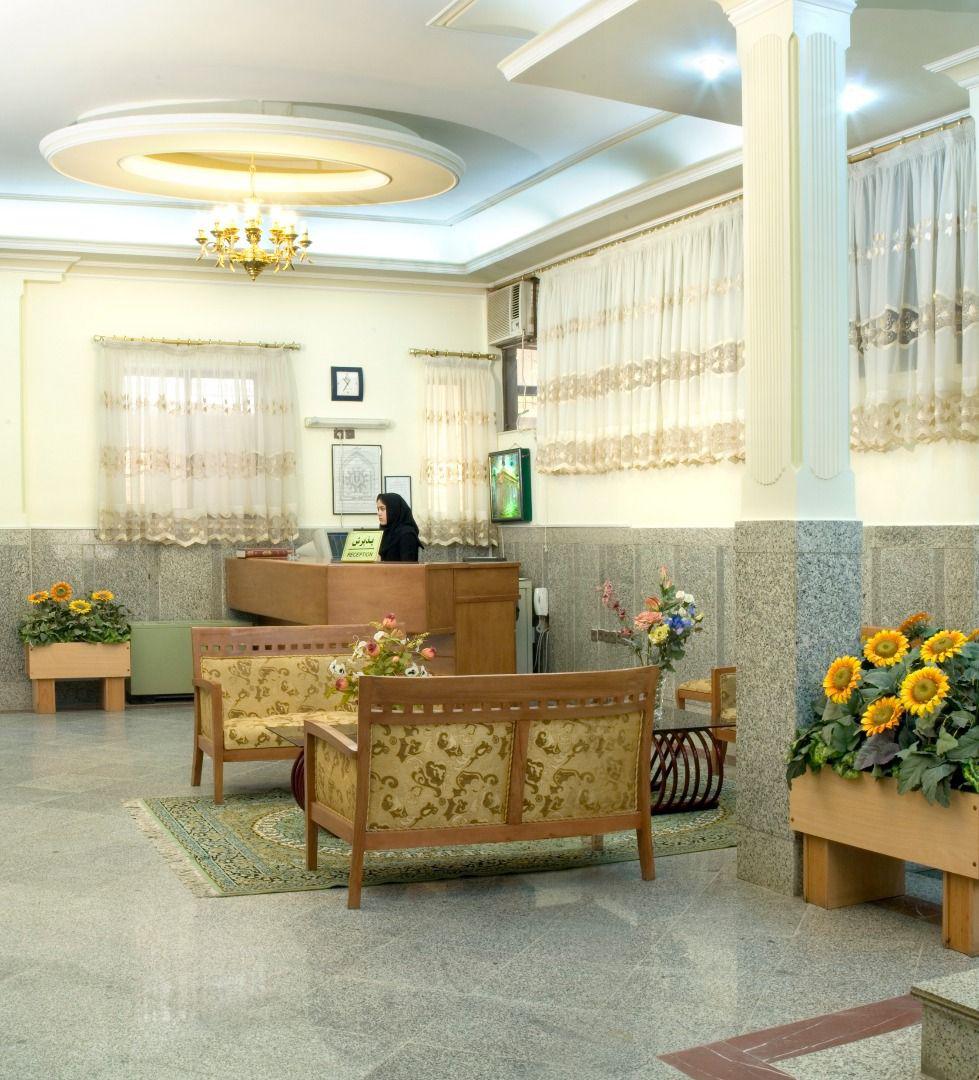 هتل آپارتمان تخت طاووس مشهد
