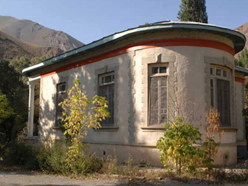 هتل پارسیان آزادی گچسر