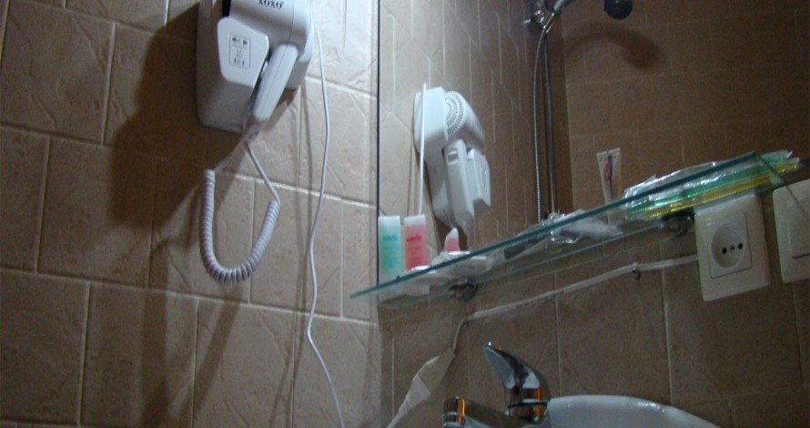 هتل ساحلی نگین نور