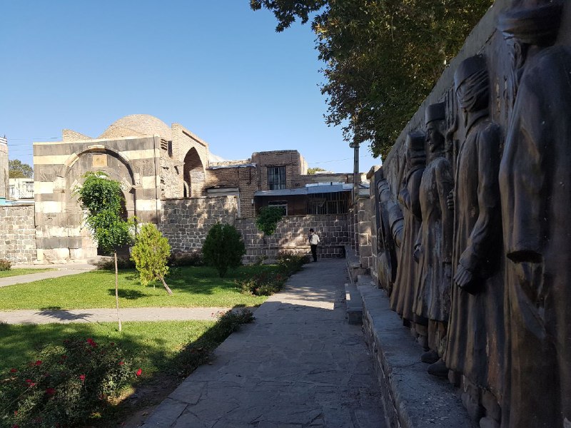 بازار خوی
