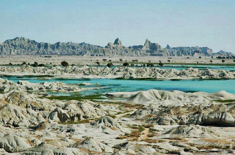 کوههای مریخی چابهار