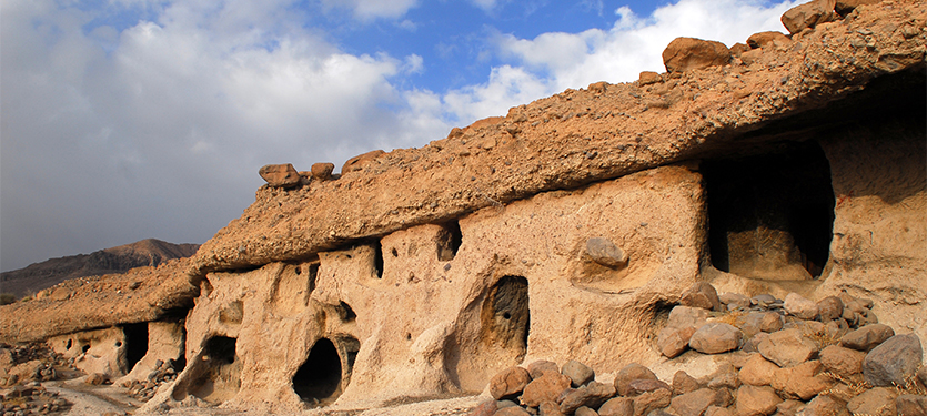 روستای زیرزمینی میمند(دستکند)