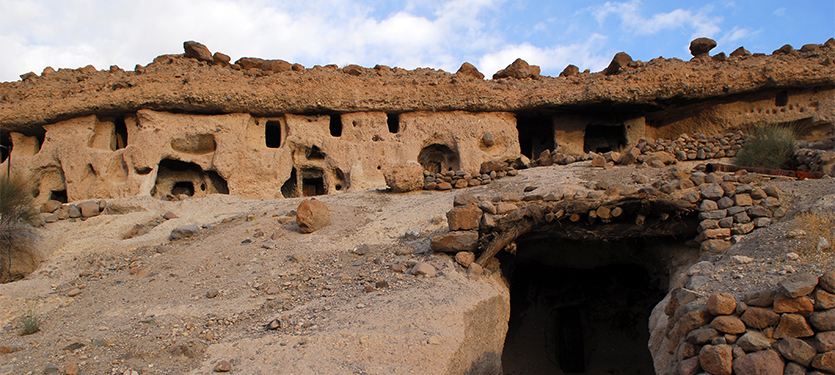 روستای زیرزمینی میمند(دستکند)