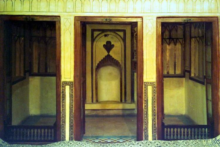 مدرسه چهارباغ
