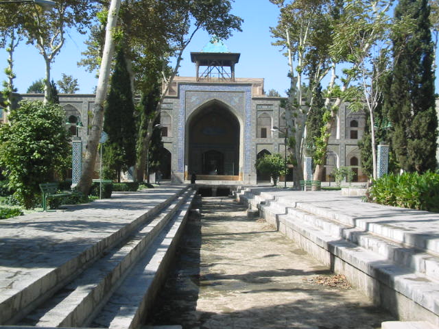 مدرسه چهارباغ