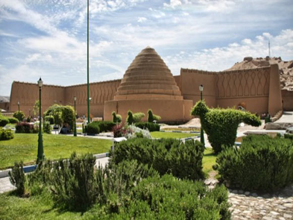 یخدان های کرمان