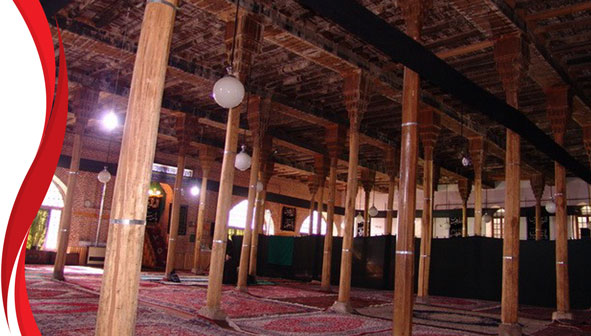 مسجد چوبی ملا رستم مراغه
