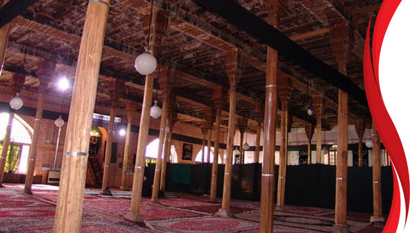 مسجد چوبی ملا رستم مراغه