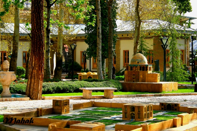 باغ موزه هنر ایران