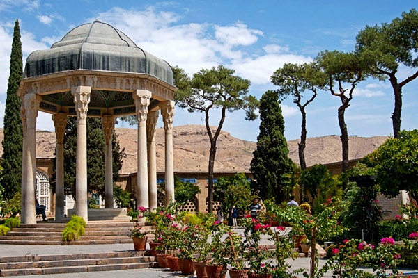 آرامگاه حافظ