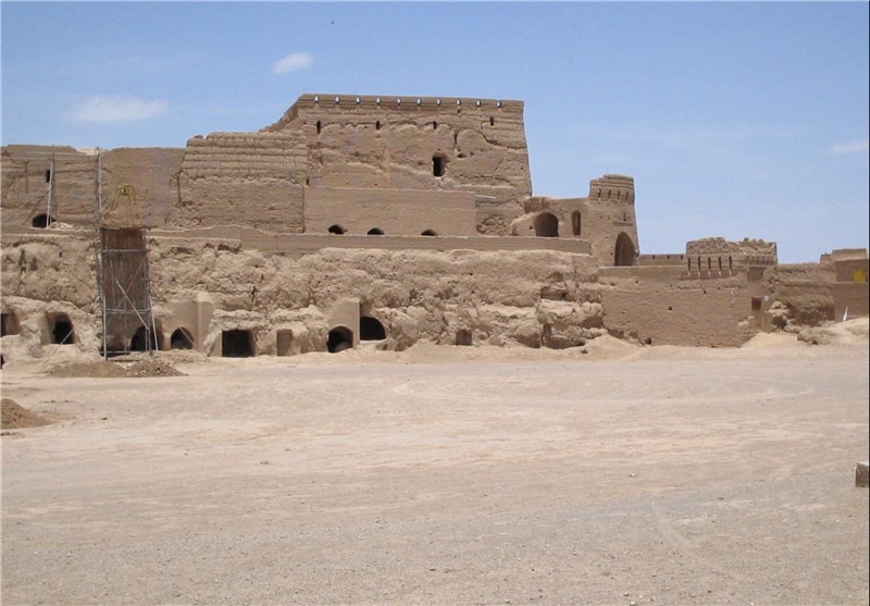 نارین قلعه‌ میبد