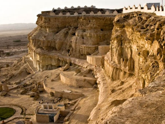 غارهای خربس