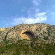 غار اسپهبد خورشید