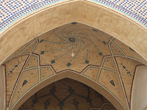مسجد آقا بزرگ کاشان