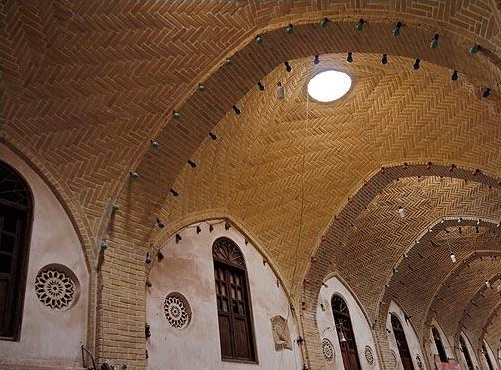 بازار تاریخی کاشان