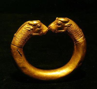 کاخ آپادانای شوش