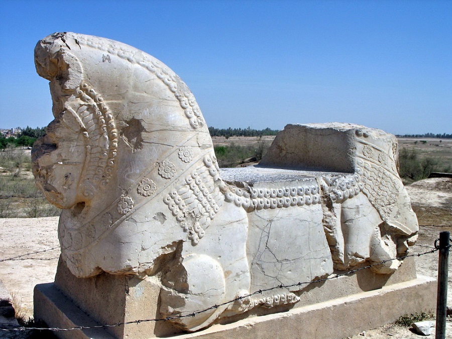 کاخ آپادانای شوش