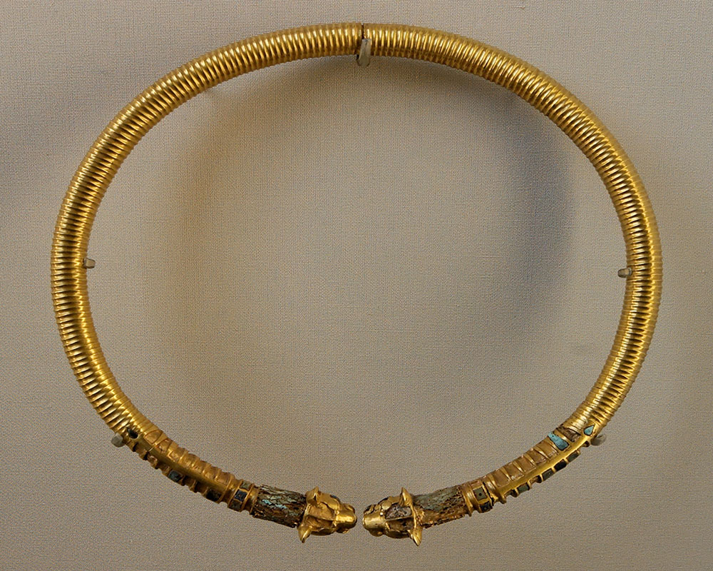 کاخ آپادانای شوش
