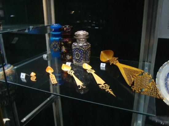 موزه رضا عباسی