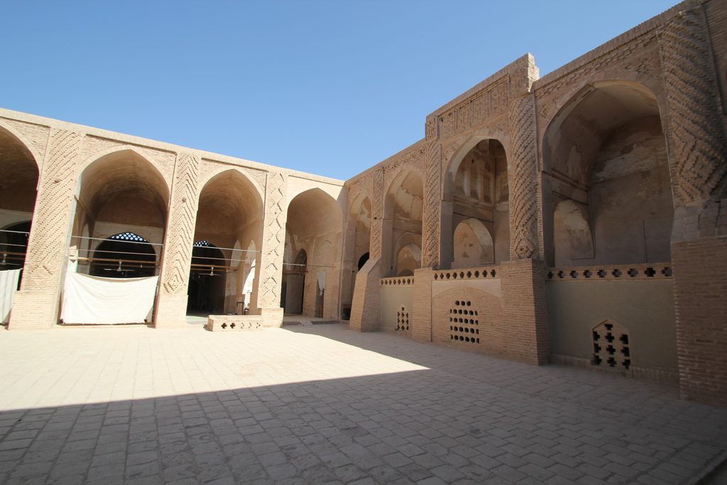 مسجد جامع نایین