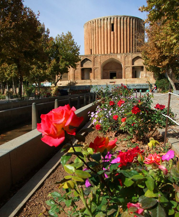 کاخ خورشید کلات
