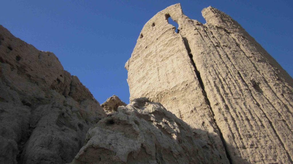 قلعه هزاره میناب