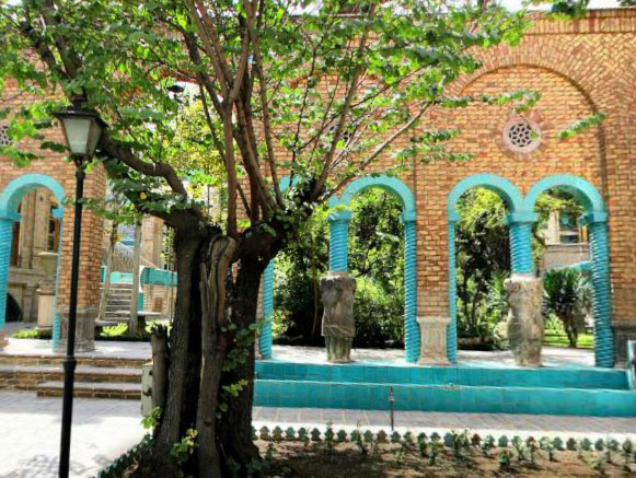 موزه مقدم دانشگاه تهران
