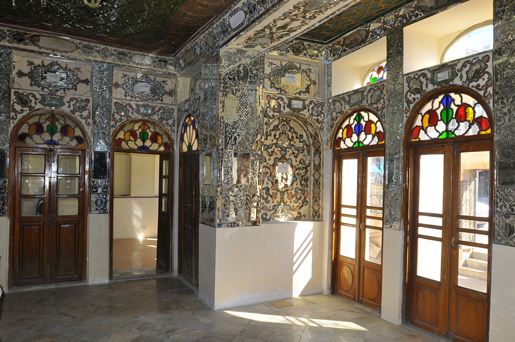 کاخ قلعه دزک