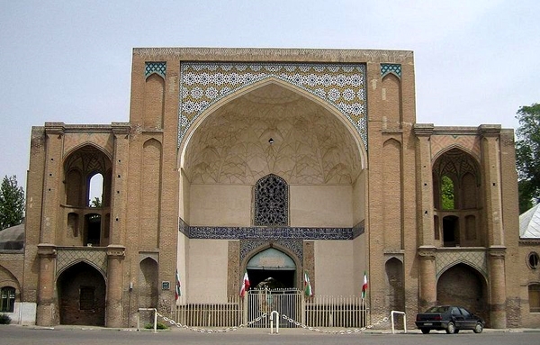 سردر عالی قاپو قزوین