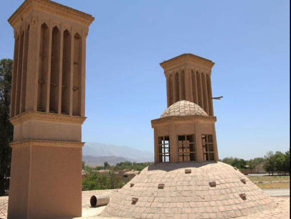 عمارت شترگلو ماهان