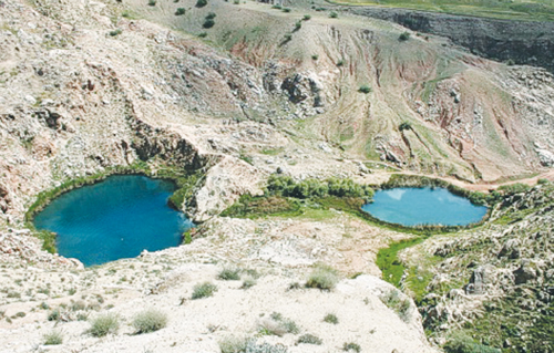 دریاچه دو قلوی سیاه گاو آبدانان