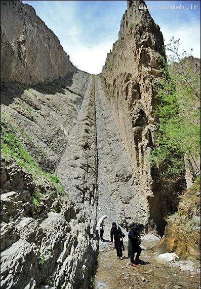 قره‌سو آبشاری ییلاقی در خراسان‌رضوی 