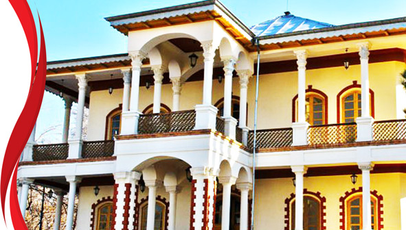کاخ سرخه حصار