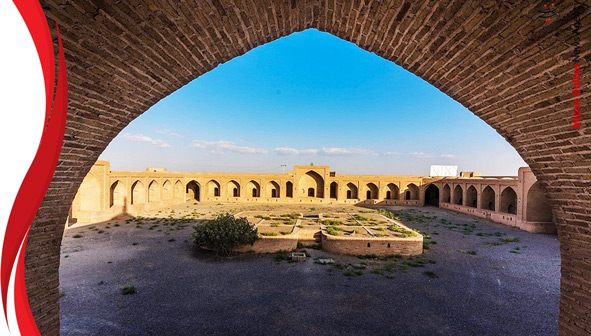 مجموعه کاروانسراهای میان دشت