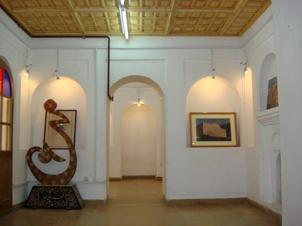 خانه تاریخی آخوند ابو خرم آباد