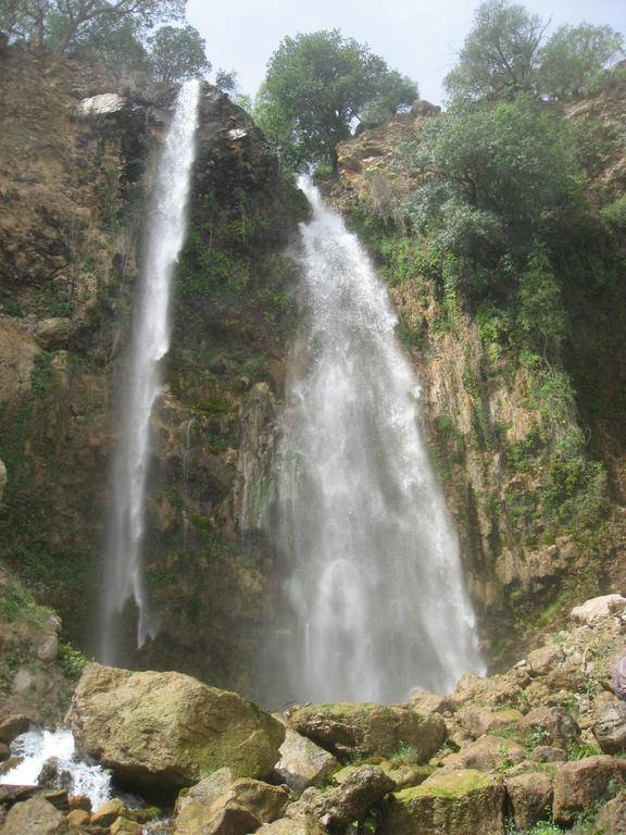آیا به آبشار شیوند سفر کرده‌اید؟
