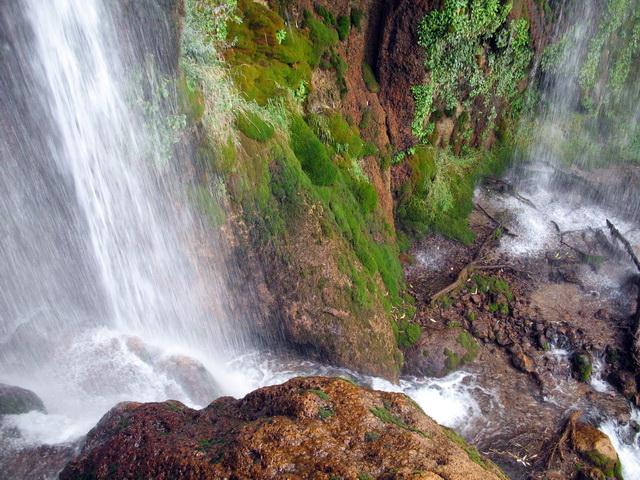 آیا به آبشار شیوند سفر کرده‌اید؟