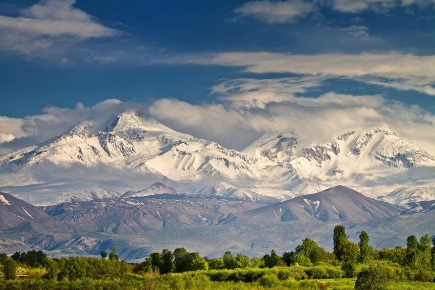 مجموعه دریاچه های کوهستان سبلان