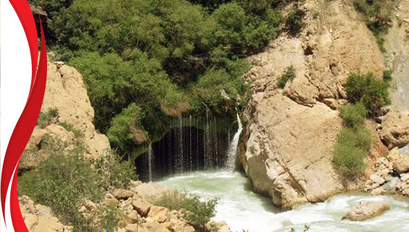 آبشار آب ملخ