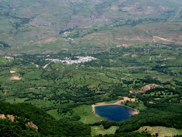 دریاچه ویستان بره سر رودبار مقصدی مناسب برای گردشگری 