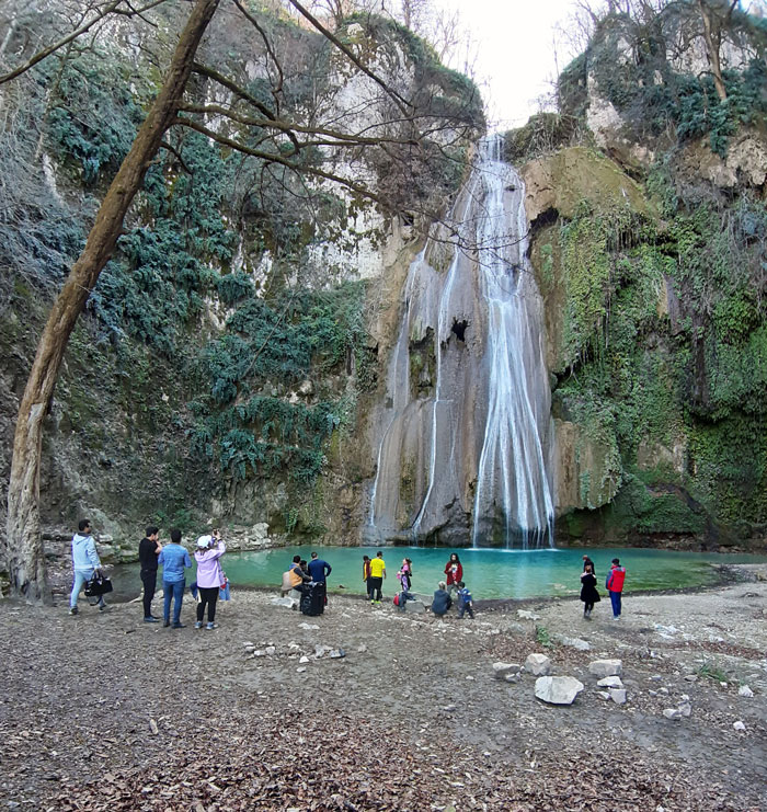 آیا به آبشار لوه سفر کرده‌اید؟