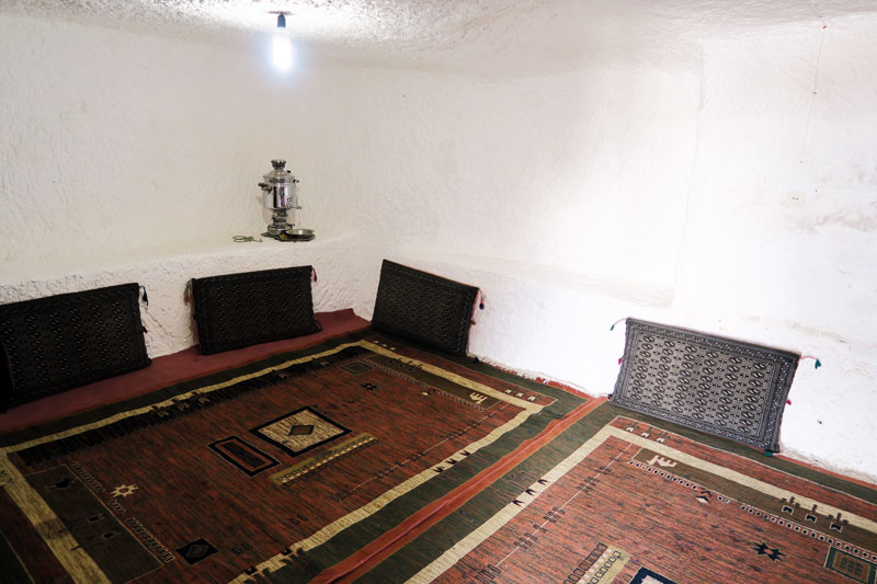 سوئیت صخره ای کندوان