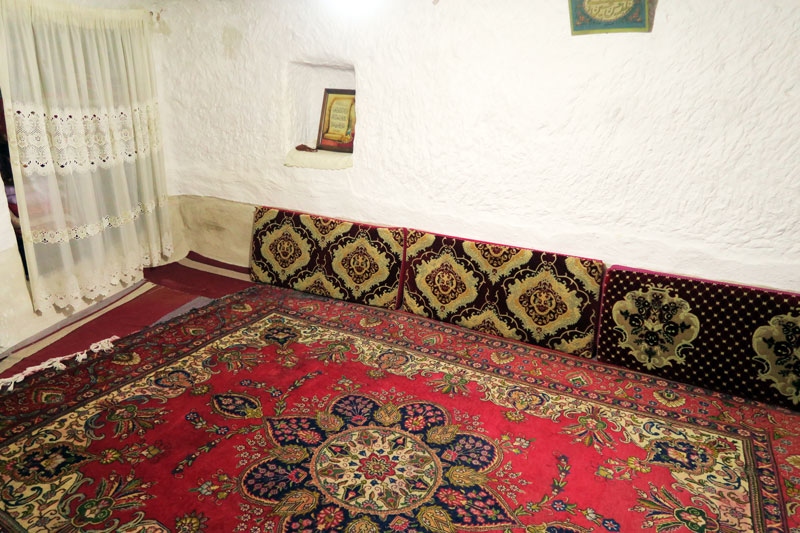 سوئیت صخره ای کندوان