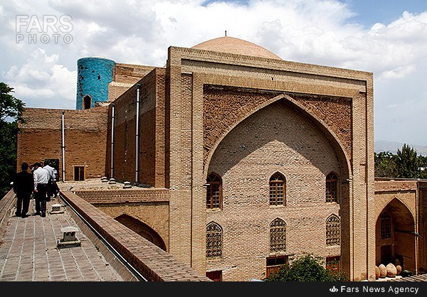 آرامگاه شیخ شهاب الدین اهری