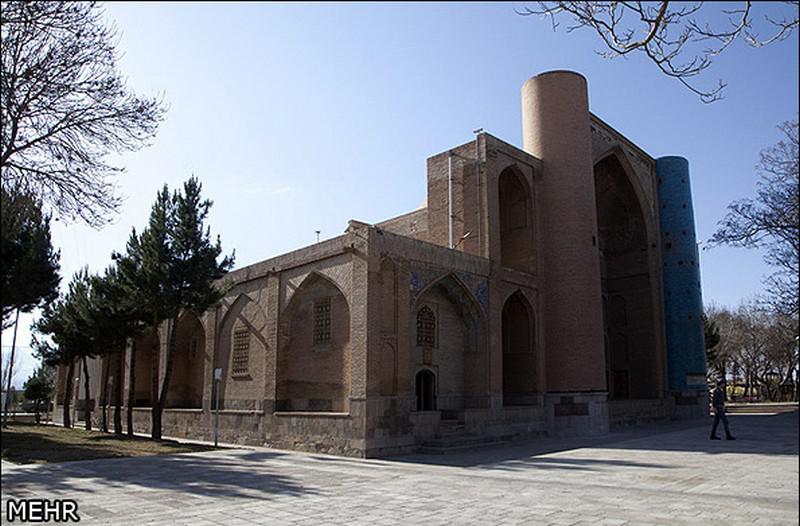 آرامگاه شیخ شهاب الدین اهری