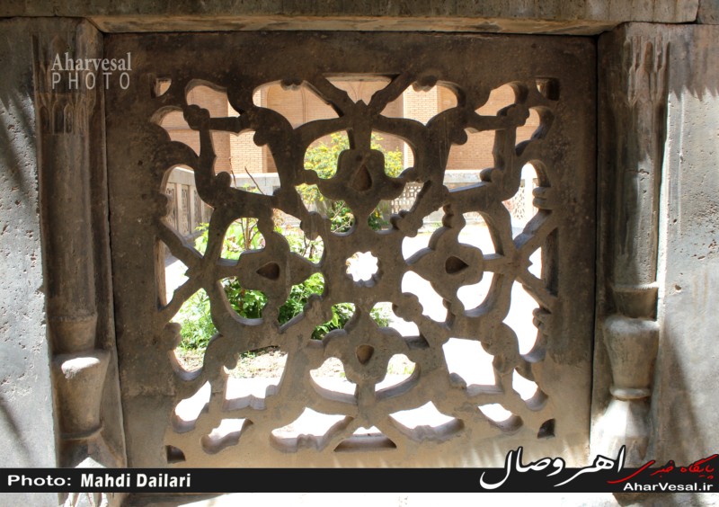 آرامگاه شیخ شهاب الدین اهری