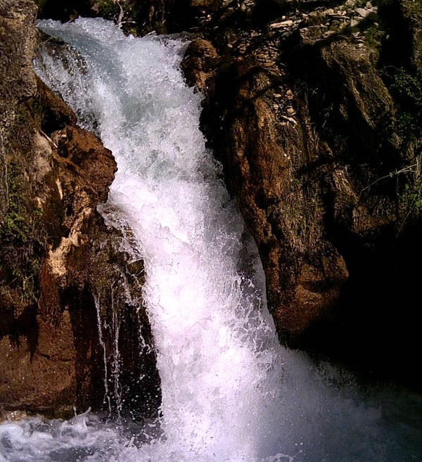 آبشارهای  آتشگاه