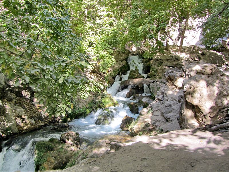 آشنایی با آتشگاه آبشار مینیاتوری ایران